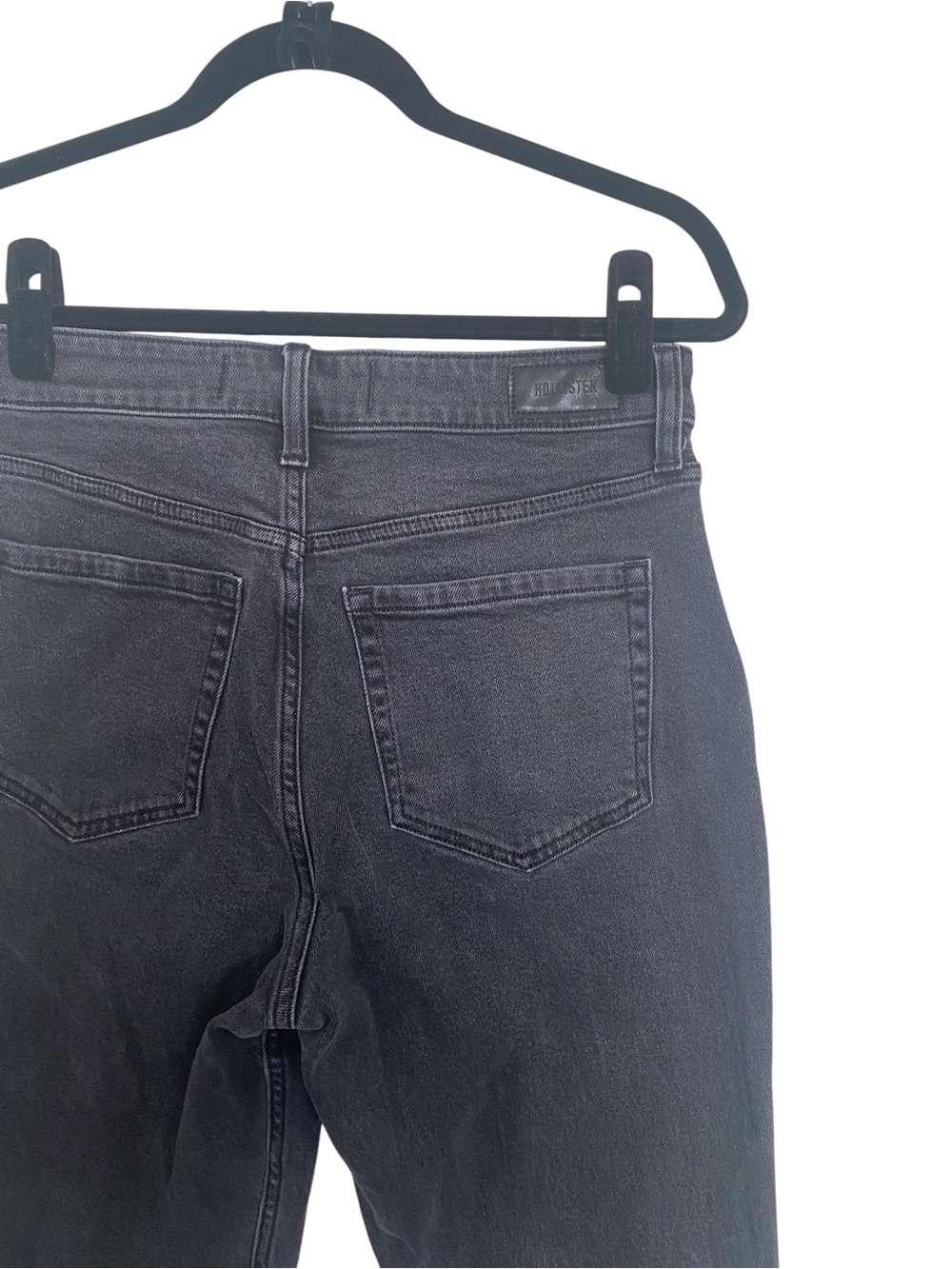 Hollister Ultra High Rise Mom Jeans Women’s 8R 29 Faded Black Raw Hem - Picture 7 of 9